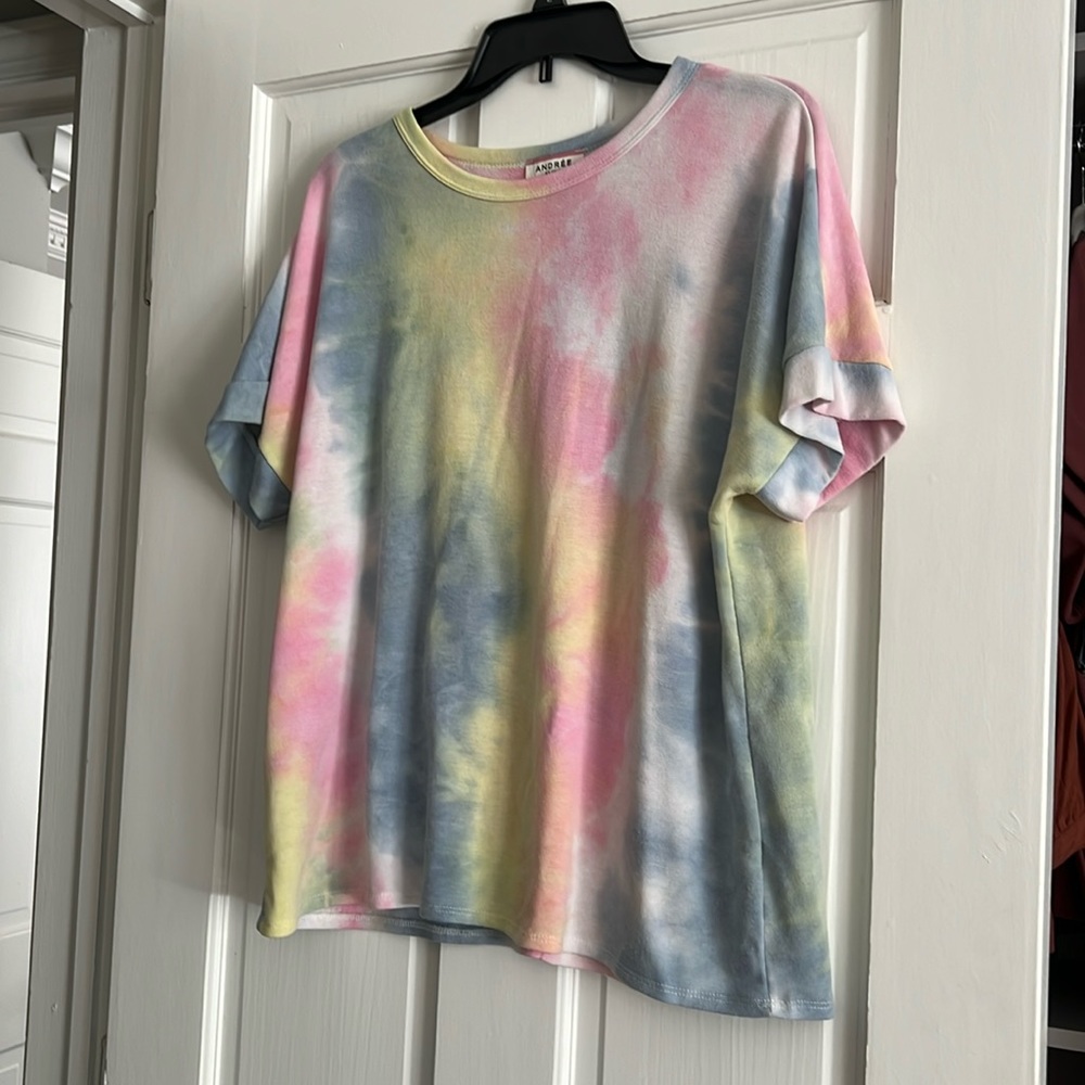 Pastel tie-dye shirt